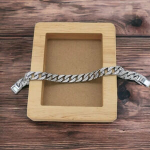 Metal curb link Cuban hip hop iced bling bracelet, 8.27"